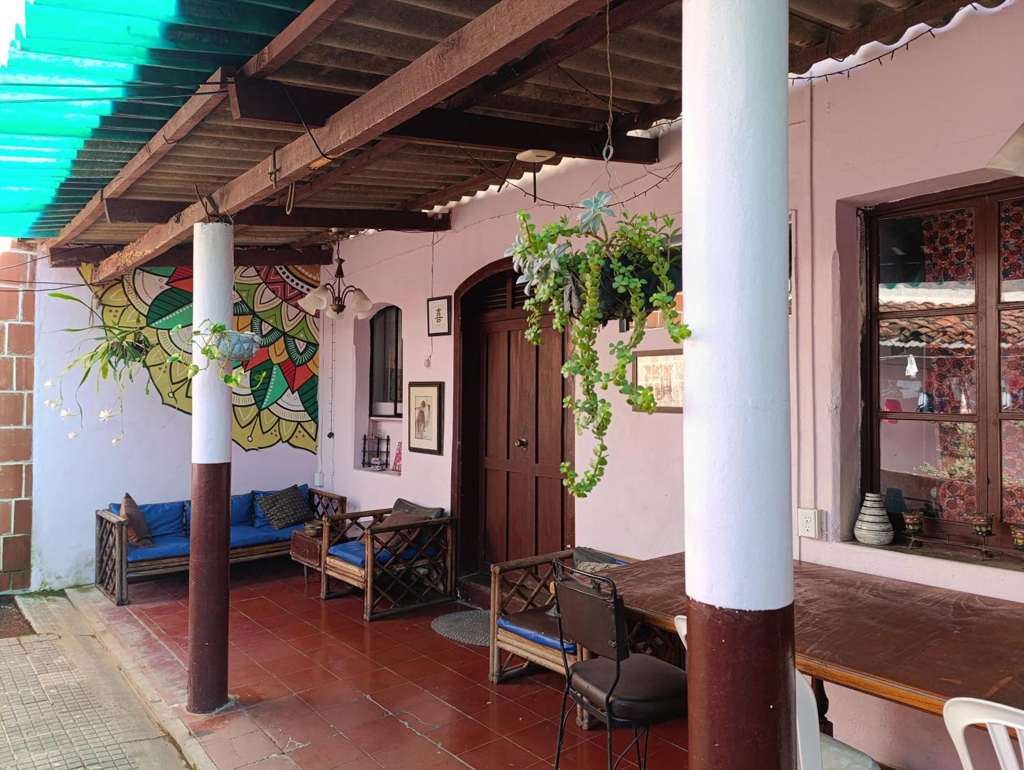 Casa Vieja Guest House Santa Ana Eksteriør bilde