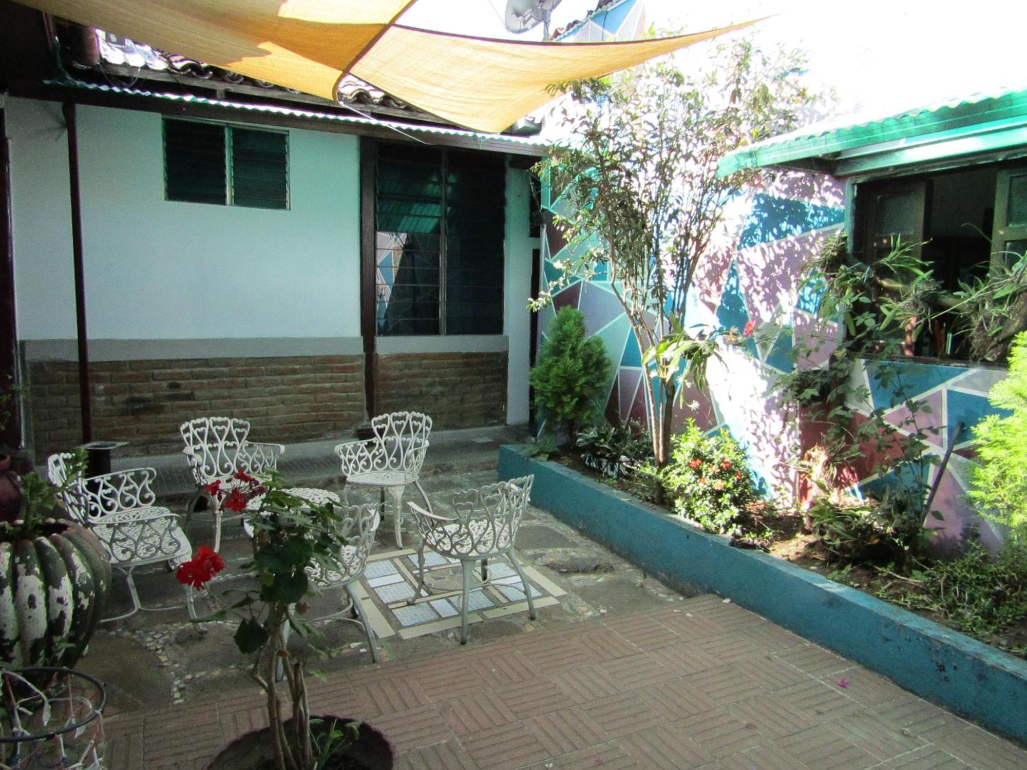 Casa Vieja Guest House Santa Ana Eksteriør bilde
